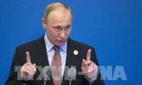 Presiden Rusia, Vladimir Putin membantah bahwa Rusia menerima informasi rahasia dari Presiden AS, Donald Trump