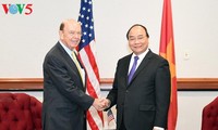 PM Vietnam, Nguyen Xuan Phuc menerima Menteri Perdagangan AS