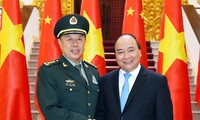 PM Vietnam, Nguyen Xuan Phuc menerima Wakil Ketua Komisi Militer Sentral PKT