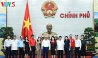 Mengembangkan peranan Lembaga Palang Merah Vietnam dalam usaha menjamin jaring pengaman sosial tanah air