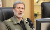 Iran menyatakan terus memperhebat program rudal balistik