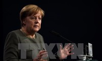 Pemilu Jeman: Kanselir Angela Merkel merebut kemenangan terhadap lawan-nya dalam perdebatan di televisi