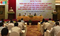 Partai Komunis dan Negara Vietnam terus memperhatikan mengeluarkan kebijakan kepada orang-orang yang berjasa kepada Tanah Air