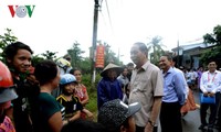 Presiden Vietnam, Tran Dai Quang memeriksa pekerjaan mengatasi akibat banjir di Kota Da Nang