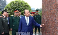 PM Vietnam, Nguyen Xuan Phuc melakukan temu kerja dengan Badan Pengelolaan Mousolium Presiden Ho Chi Minh