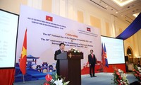 Memperkuat lebih lanjut lagi hubungan tradisional dan bersahabat Vietnam-Kamboja