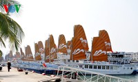 4 kapal pesiar internasional mengangkut lebih dari 6.200 wisatawan tiba di Ha Long