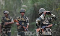 Para serdadu India dan Pakistan melakukan baku hantam disepanjang garis kontrol Kashmir