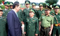 Presiden Vietnam, Tran Dai Quang mengunjungi dan mengucapkan selamat Hari Raya Tet di Provinsi Kom Tum