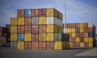Tiongkok mengenakan tarif impor terhadap 128 jenis barang AS