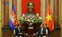 Presiden Vietnam, Tran Dai Quang menerima Menteri Senior, Menlu dan Kerjasama Internasional  Kamboja