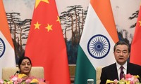 India dan Tiongkok membahas pempertahanan laju mendorong hubungan bilateral
