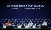 Sesi-sesi perbahasan dalam kerangka WEF ASEAN 2018