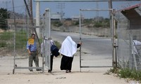 Isreal membuka kembali koridor Erez dengan Jalur Gaza