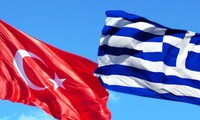 Ketegangan antara Turki dan Yunani yang bersangkutan dengan perbatasan wilayah laut