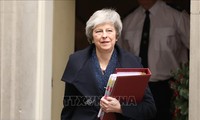 PM Inggris, Theresa May mencapai kemenangan yang berarti pada saat-saat  yang sangat sulit