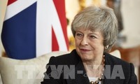 PM Inggris bisa menunda waktu memberikan suara tentang permufakatan Brexit