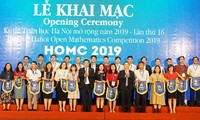 Hampir  660 calon telah menempuh ujian Matematika Kota Ha Noi yang diperluas tahun 2019