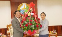 Pemimpin Partai dan Negara Vietnam mengucapkan selamat Tahun  Baru kepada Pemimpin Partai, Negara Laos sehubungan dengan Hari Raya Tahun Baru Tradisional Laos