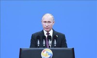 Presiden Rusia, Vladimir Putin menegaskan bersedia menarik diri dari perjanjian pengurangan senjata ofensif strategis baru