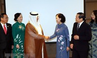 Kepala Departemen Penggerakan Massa Rakyat KS PKV, Truong Thi Mai melakukan kunjungan kerja di Qatar