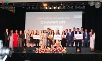 Para pelajar internasional Vietnam di Australia antusias dengan proyek-proyek start-up