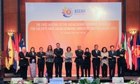 Kerjasama ekonomi: Salah satu di antara tiga pilar utama dalam kerjasama Vietnam-ASEAN