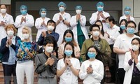 Orang asing di  Vietnam : Berterima kasih kepada instansi kesehatan Vietnam
