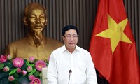 Memperhebat penyerapan modal investasi asing dan proyek yang berkualitas ke Vietnam