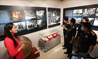 Pembukaan Pameran “Revolusi Agustus–Tonggak merah  yang bersejarah”