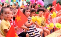 Acara pembukaan tahun ajar 2020-2021 diadakan di seluruh Vietnam pada tanggal 5/9 pagi