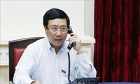 Deputi PM, Menlu Vietnam, Pham Binh Minh Adakan Pembicaraan Telepon dengan Menlu Singapura, Vivian Balakrishnan