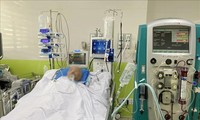 Rumah Sakit Cho Ray Diperlengkapi Dengan  Materi Medis Lapangan Untuk Obati  Pasien Covid-19