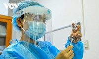 Lebih dari 60 Persen Penduduk Vietnam Disuntikan Dua Dosis Vaksin Covid-19