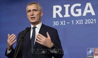 NATO Usahakan Dialog yang Bermakna Dengan Rusia 