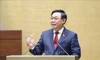Ketua MN Vuong Dinh Hue Hadiri Konferensi Evaluasi 2021 dan Penggelaran Tugas  2022