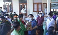Provinsi Dong Nai Bantu Pekerja dan Buruh Agar Merayakan Hari Raya Tet secara Aman, Hangat dan Tenang Tenteram