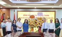 Pimpinan Kantor-Kantor KS PKV Ucapkan Selamat Kepada VOV Sehubungan Dengan Hari Pers Revolusioner Vietnam 21 Juni