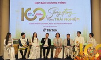 Mengaktifkan Program : “Kota Ho Chi Minh – 100 Hal yang Menarik”