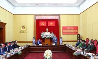 Menteri To Lam Lakukan Pertemuan dengan para Kepala Perwakilan Vietnam di Luar Negeri