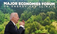 Presiden AS Umumkan Dana Satu Miliar USD untuk Membantu Negara-Negara Sedang Berkembang Beradaptasi dengan Perubahan Iklim