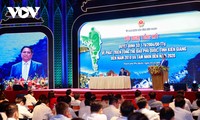 PM Pham Minh Chinh: Membangun Kota Pulau  Phu Quoc menjadi Pusat Jasa dan Eko-wisata yang Berkualitas Tinggi 