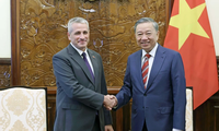 Presiden To Lam Terima Dubes Belarus