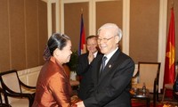 Nguyen Phu Trong rencontre l'Association d’amitié Cambodge-Vietnam