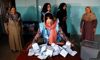 Présidentielle en Afghanistan : l’annonce du résultat retardée d’un mois