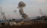 First Syrian air strikes on Kurdish positions 