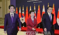 Japan, China agree to boost the trilateral summit with South Korea