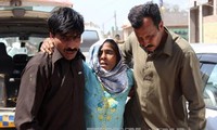 20 murdered at Pakistani shrine
