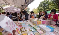 The fourth Vietnam Book Day opens