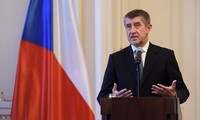 Czech cabinet backs referendum bill to safeguard against Czexit